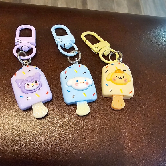 Sanrio Characters on Ice Cream Popsicles Keychain Purse Charms Set of Five New - Picture 3 of 6